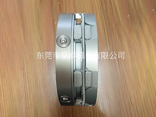 机械式滑差轴